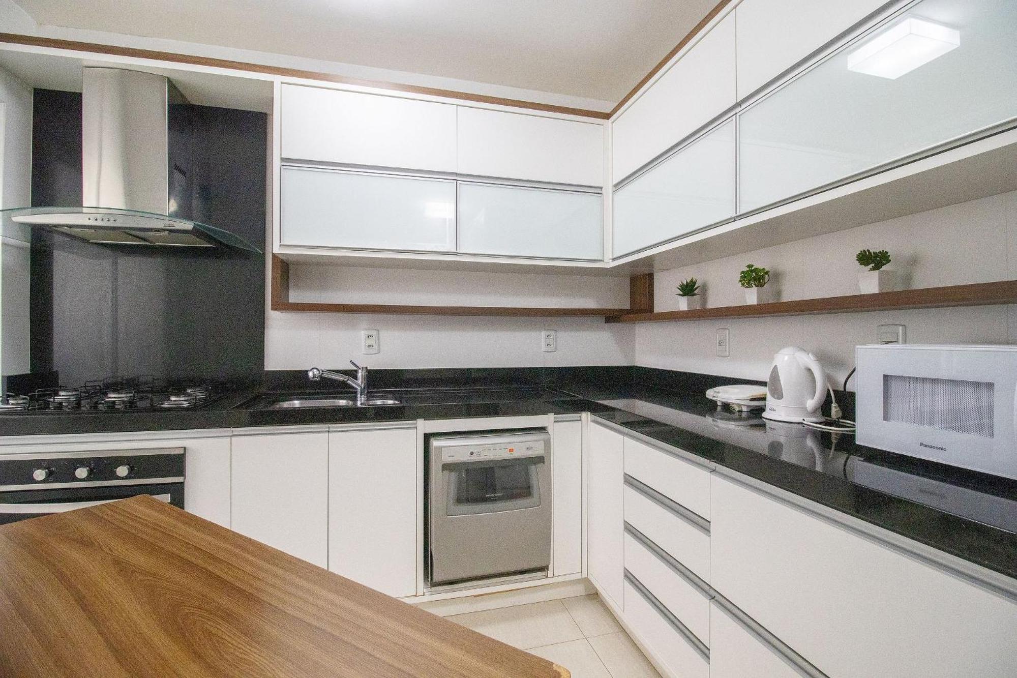 Ferienwohnung Bk81 - 3 Dorm, Climatizado, 2 Garagens, Wi-Fi Balneário Camboriú Exterior foto