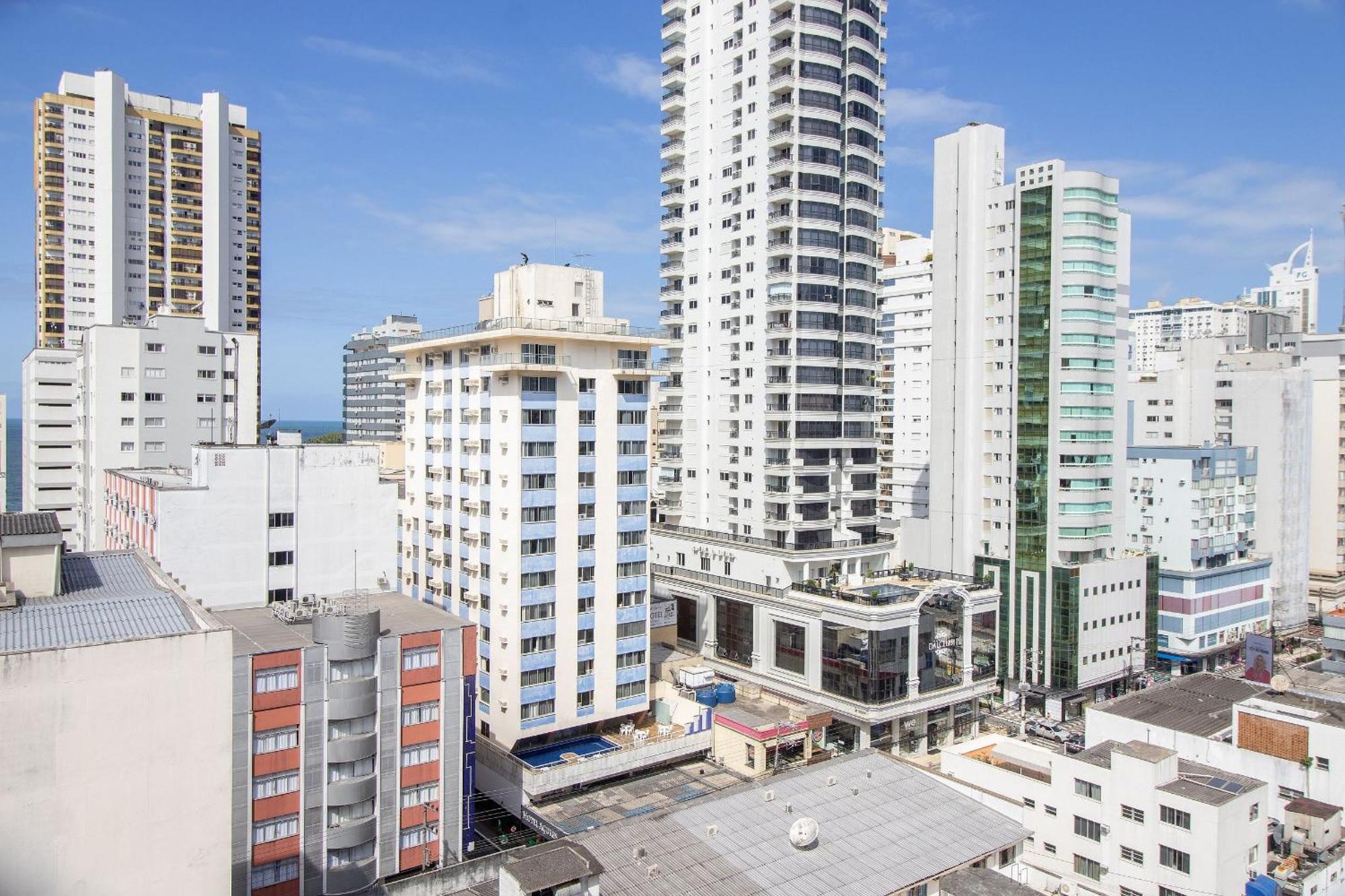 Ferienwohnung Bk81 - 3 Dorm, Climatizado, 2 Garagens, Wi-Fi Balneário Camboriú Exterior foto